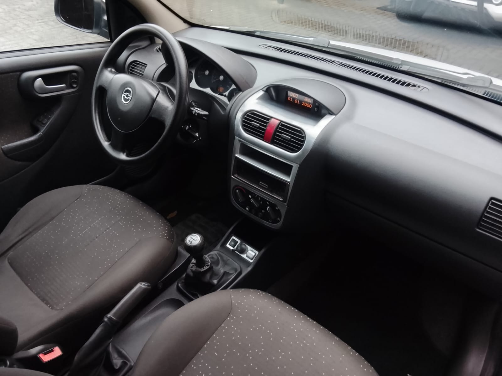 Chevrolet Corsa Hat. Premium 1.4 8V Econoflex 5P - foto 9