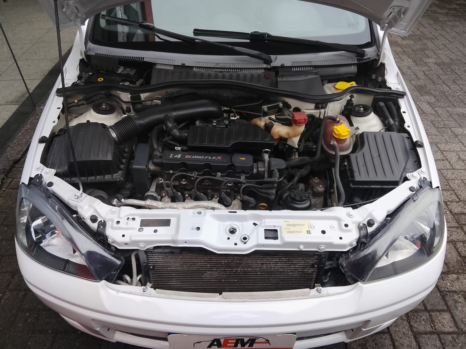 Chevrolet Corsa Hat. Premium 1.4 8V Econoflex 5P - foto 17