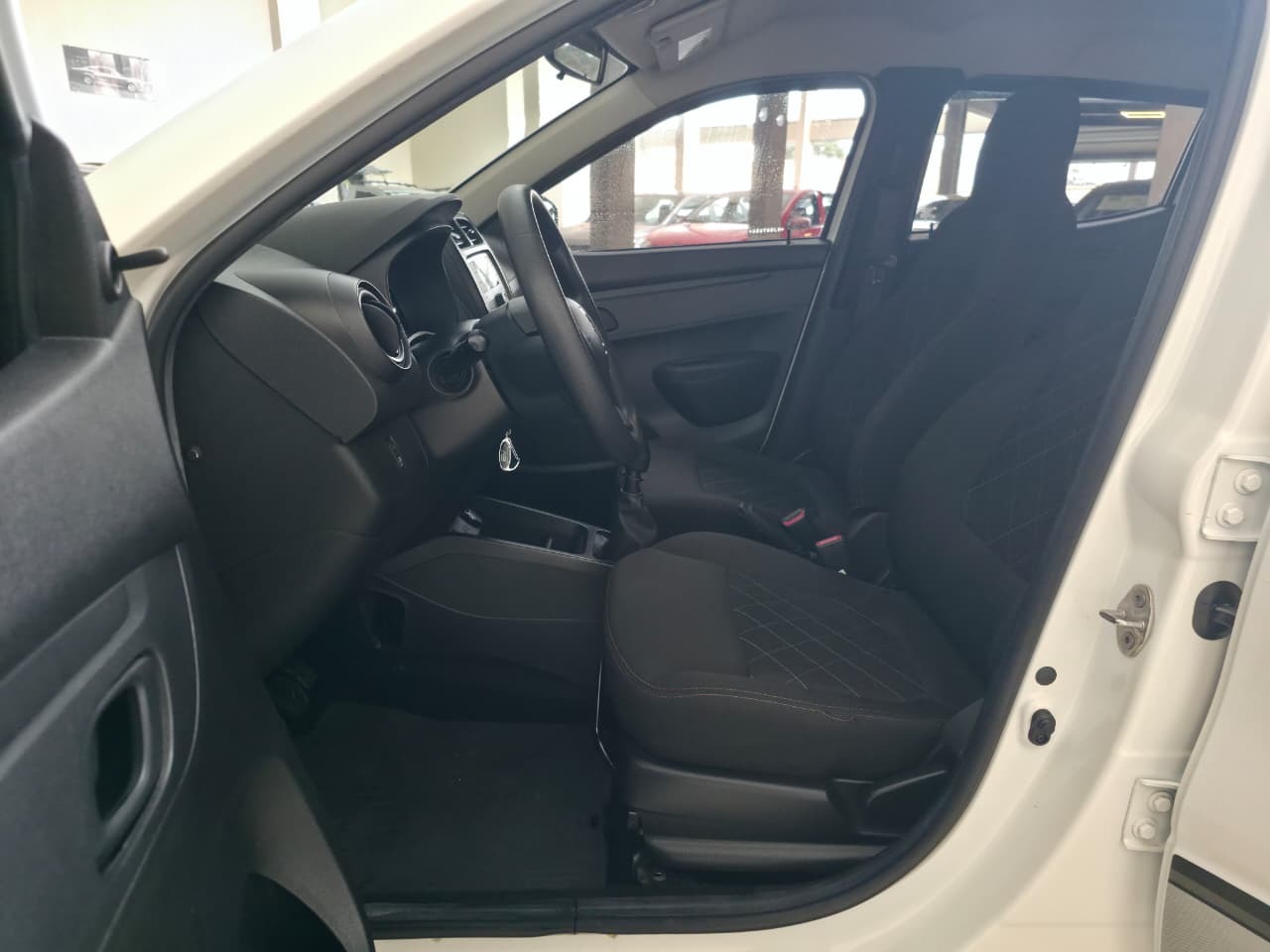 Renault Kwid Zen 1.0 Flex 12V 5P Mec. - foto 11