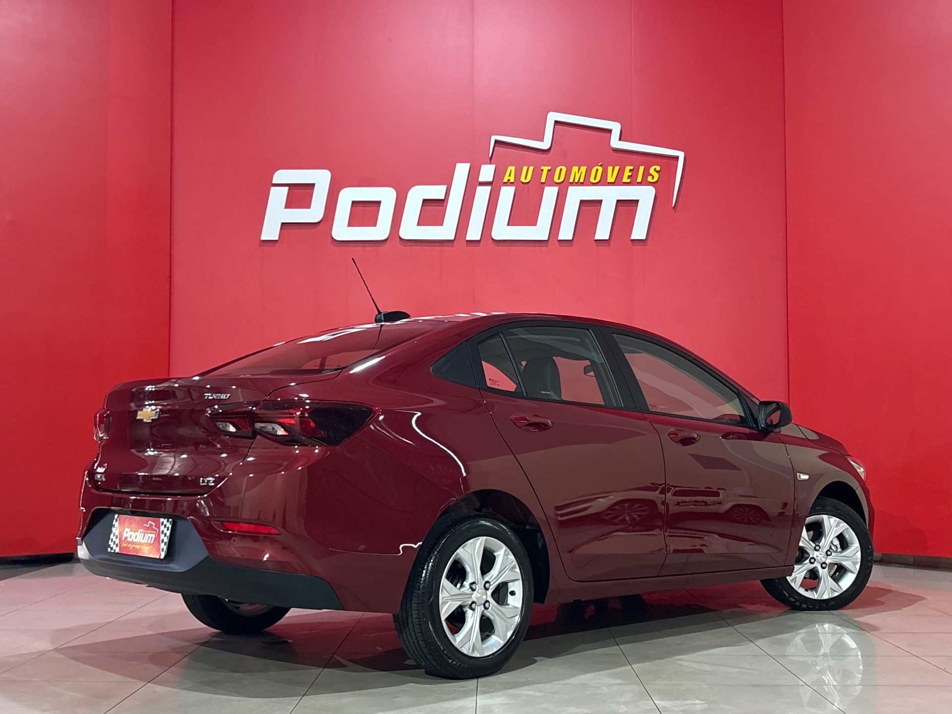 Chevrolet Onix Plus Sedan Plus LTZ 1.0 12V Tb Flex Aut. - foto 3