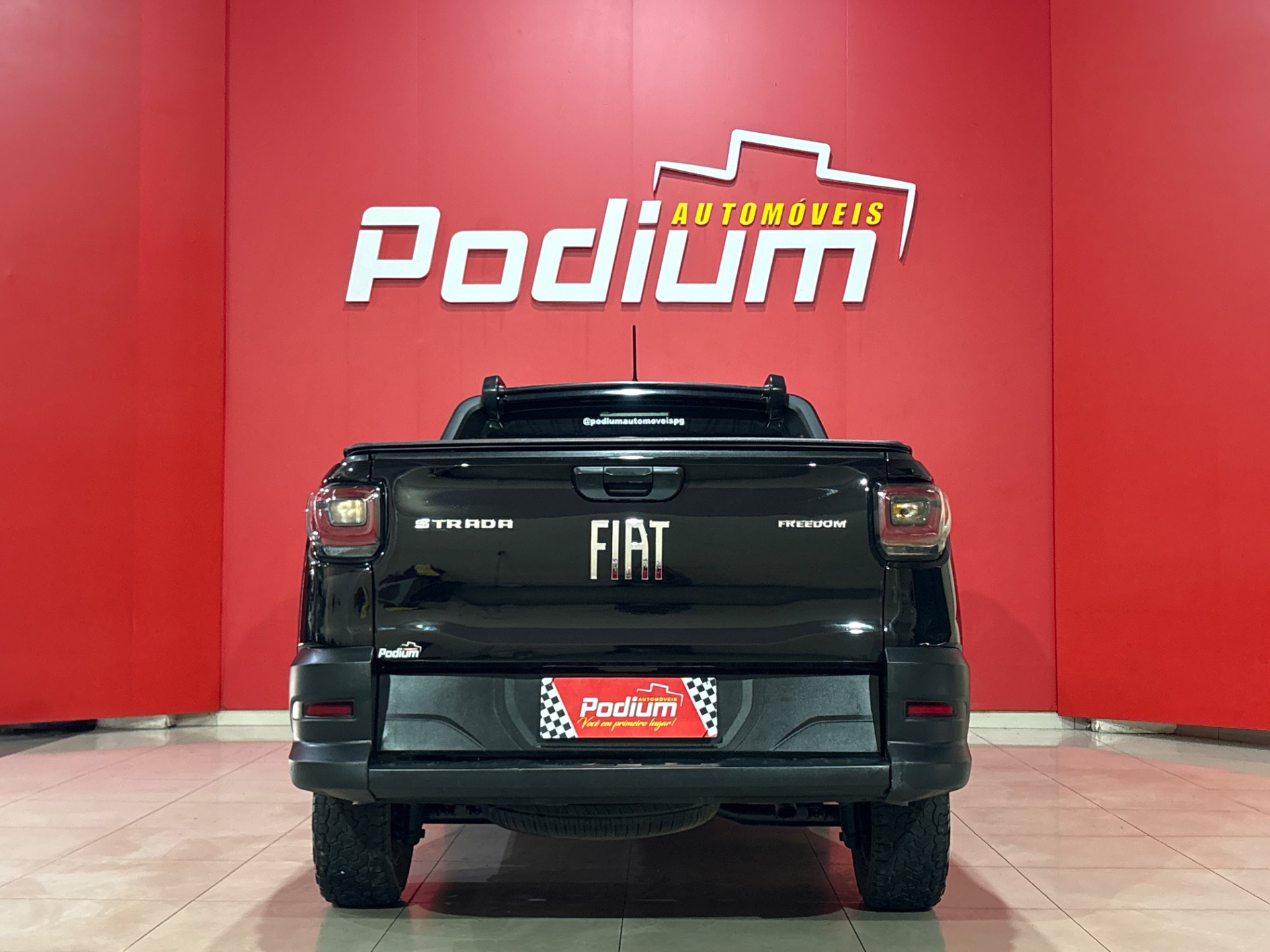 Fiat Strada Freedom 1.3 Flex 8V Cs Plus - foto 4
