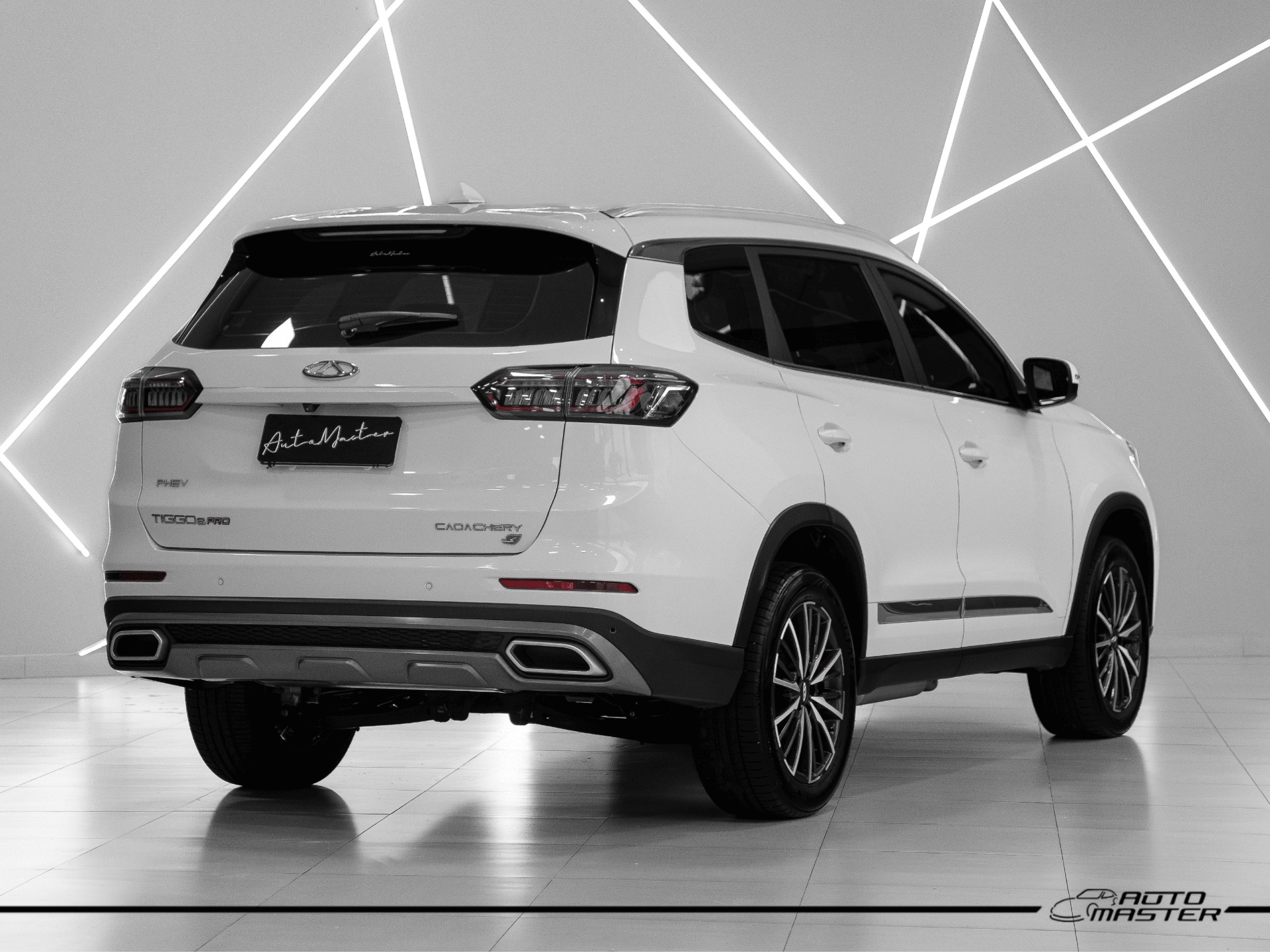 Caoa Chery Tiggo 8 Pro 1.5 Turbo (híbrido) - foto 2