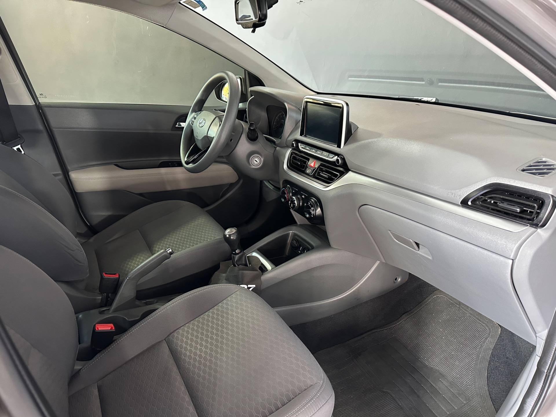 Hyundai HB20S Evolution 1.0 Flex 12V Mec. - foto 16