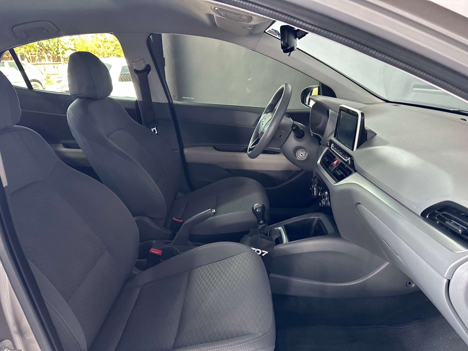 Hyundai HB20S Evolution 1.0 Flex 12V Mec. - foto 12