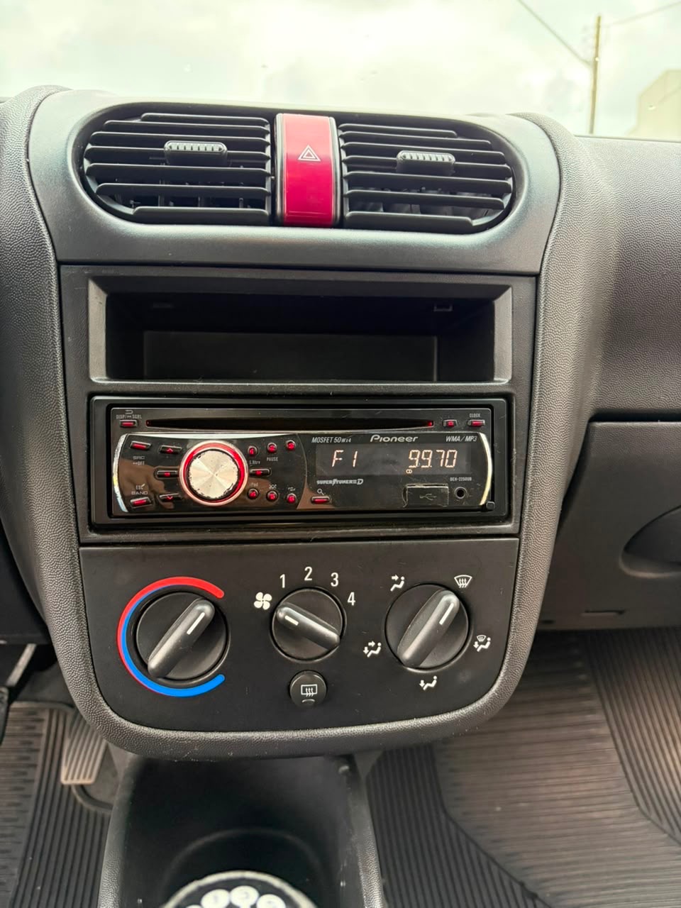Chevrolet Corsa Hat. Maxx 1.4 8V Econoflex 5P - foto 10