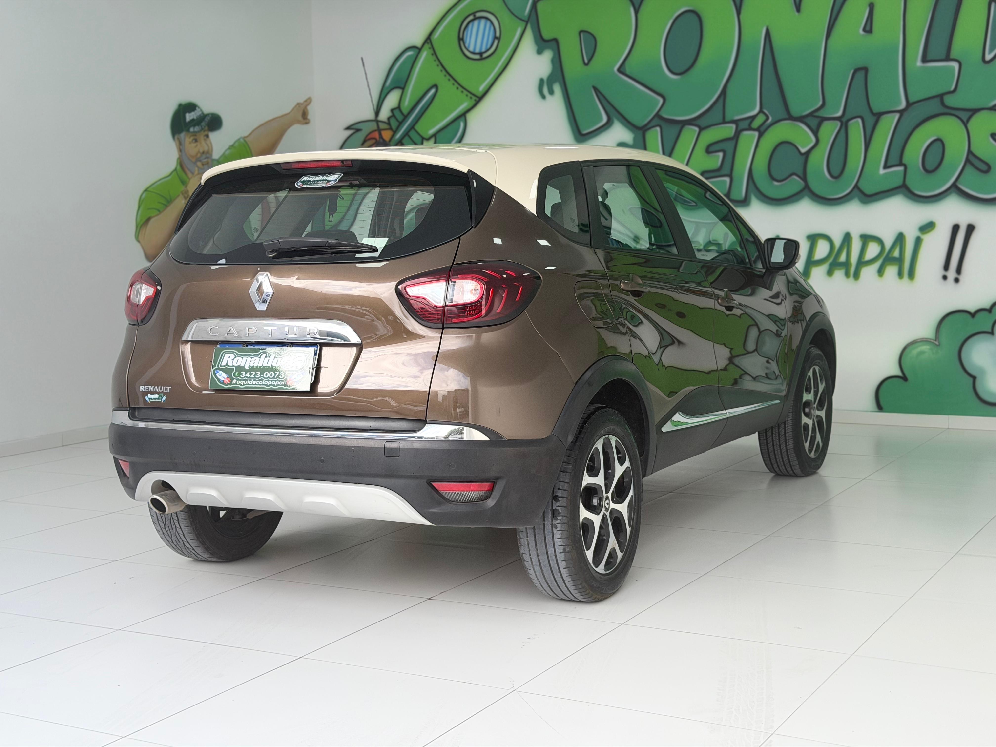 Renault Captur Intense 2.0 16V Flex 5P Aut. - foto 10