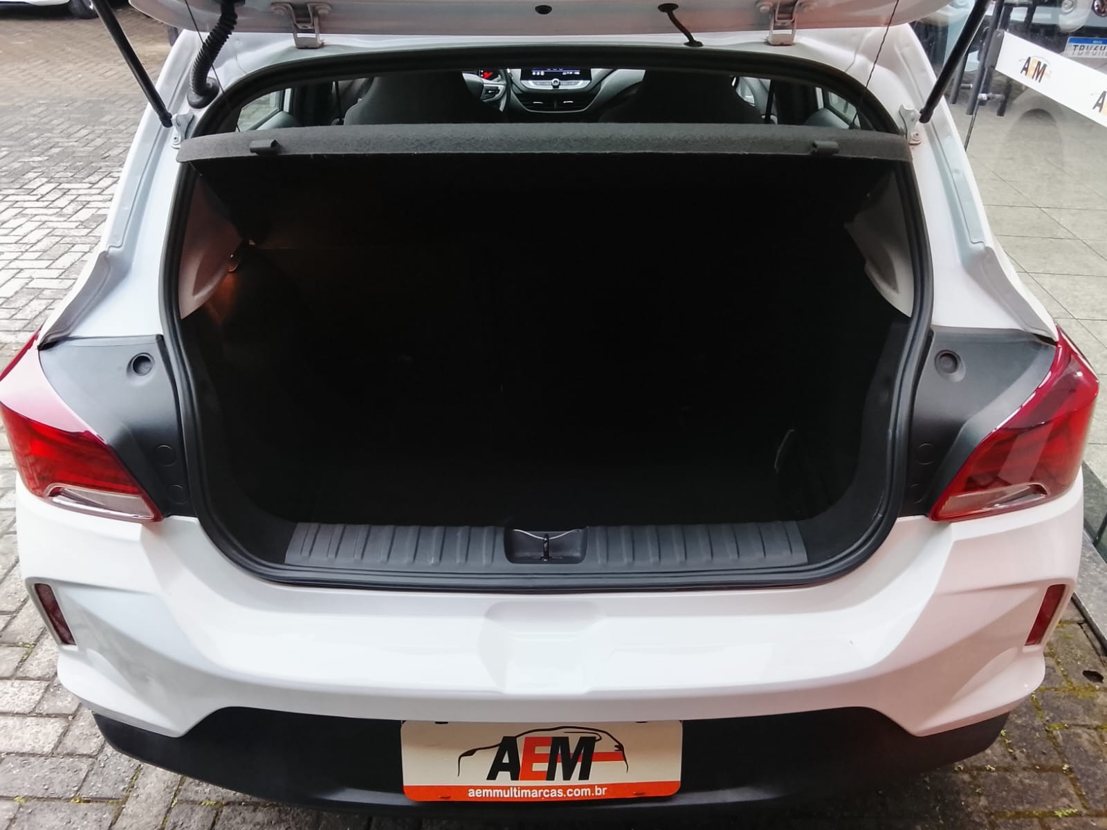 Chevrolet Onix Hatch LT 1.0 12V Flex 5P Mec. - foto 19