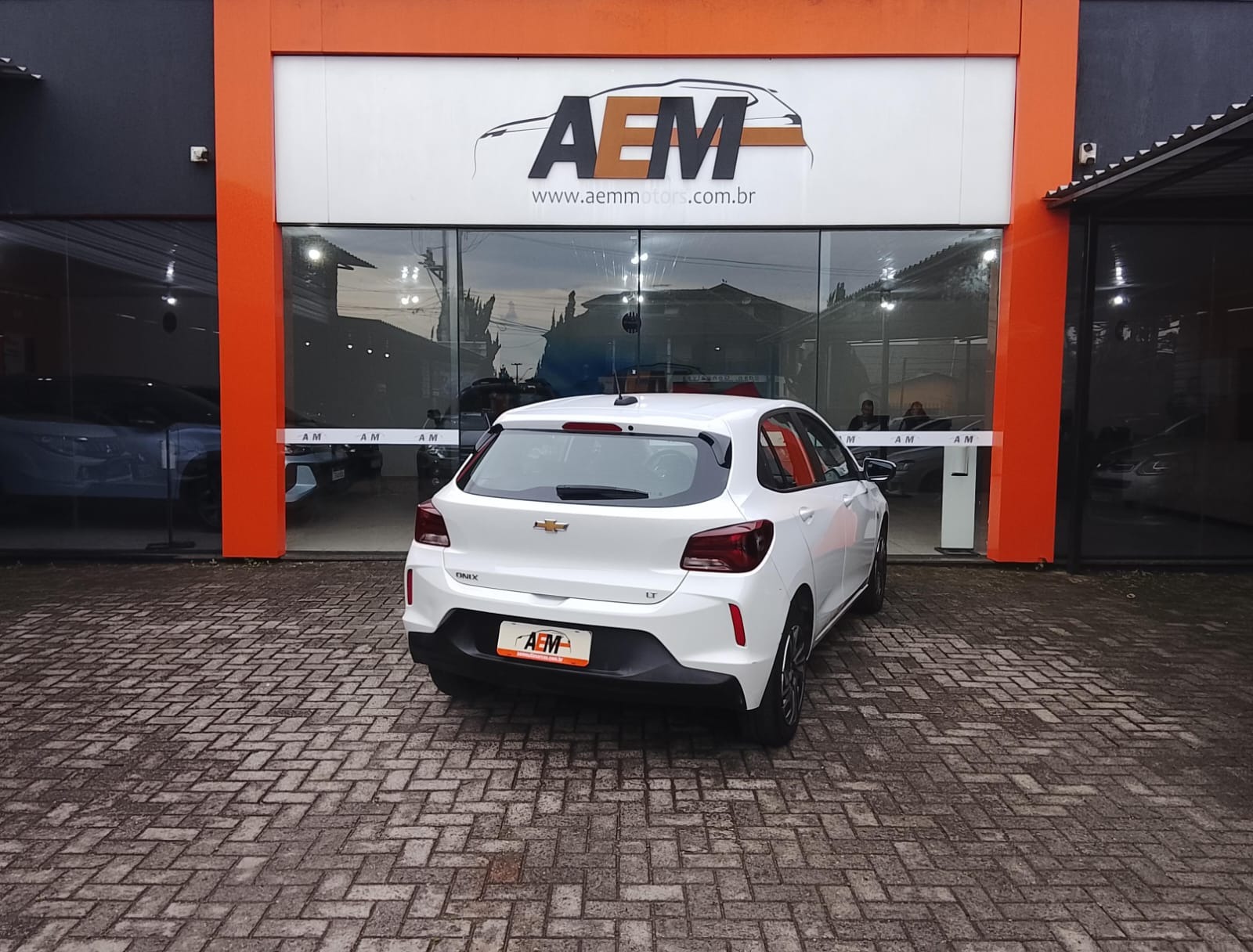 Chevrolet Onix Hatch LT 1.0 12V Flex 5P Mec. - foto 15