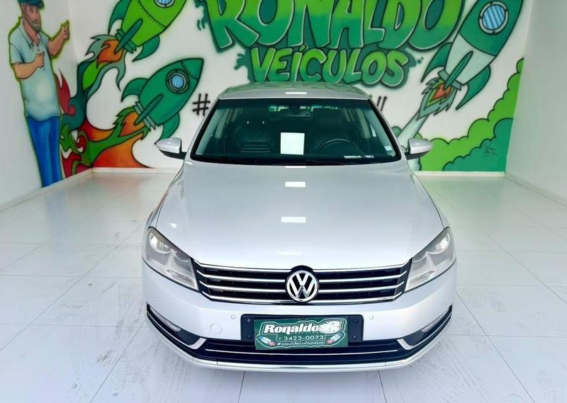 Volkswagen Passat Tb 2.0 Fsi TSI 211cv Tiptronic 4P - foto 3