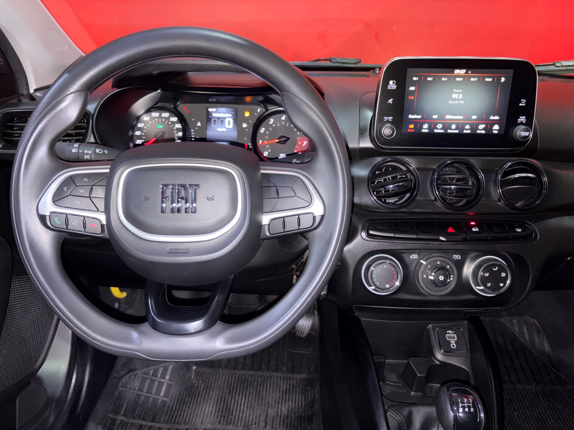 Fiat Cronos Drive 1.3 8V Flex - foto 11