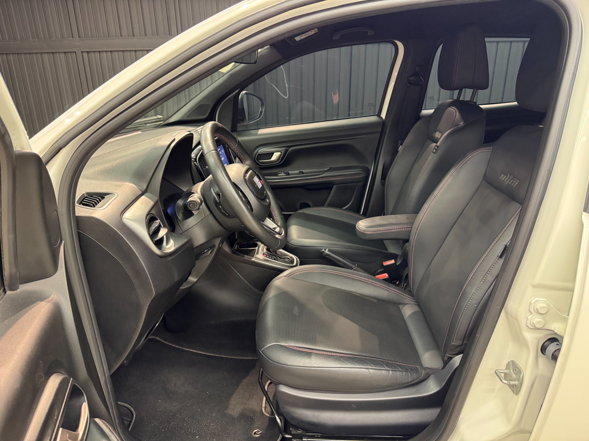 Fiat Strada Ultra 1.0 Flex Turbo Cd Aut. - foto 15
