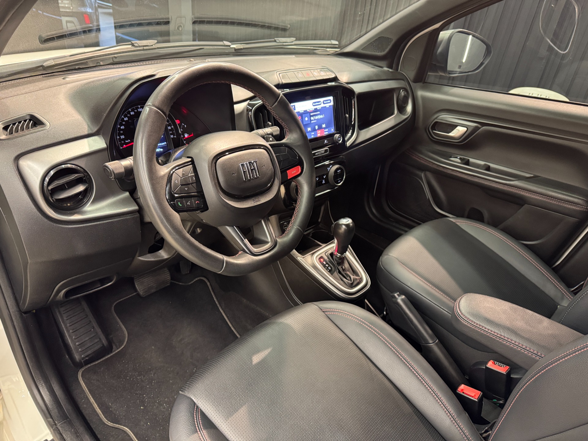 Fiat Strada Ultra 1.0 Flex Turbo Cd Aut. - foto 14