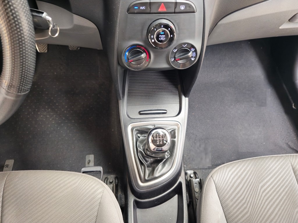 Hyundai HB20S C.plus C.style 1.6 Flex 16V Mec.4p - foto 13