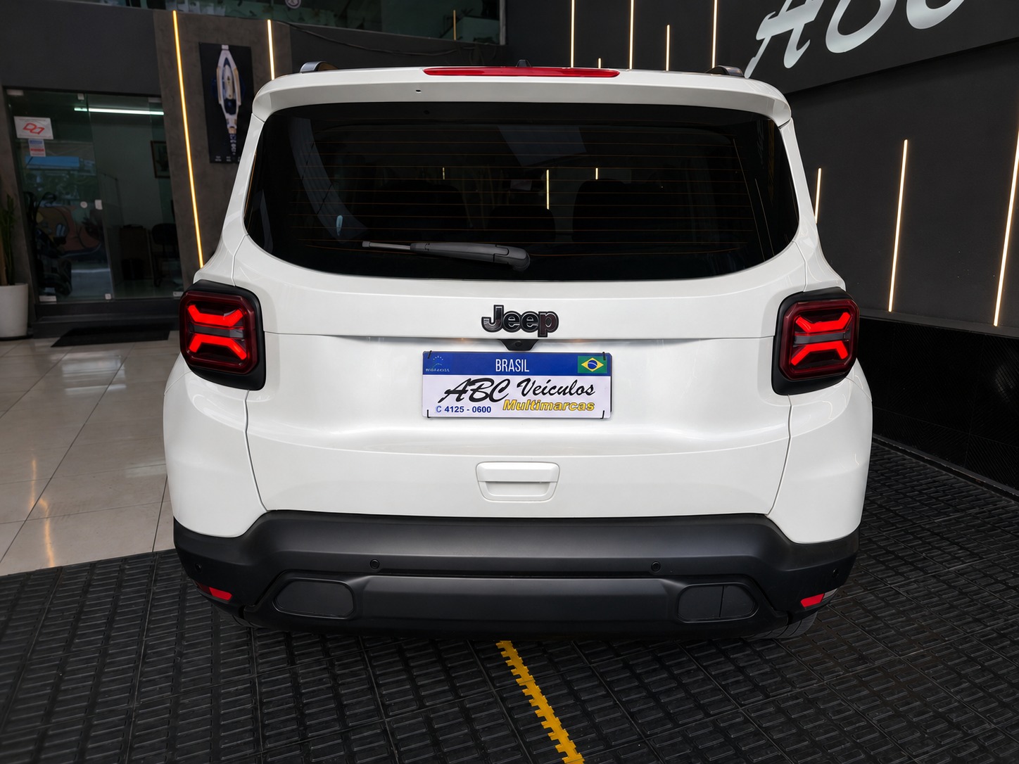 Jeep Renegade T270 1.3 Tb 4X2 Flex Aut. - foto 9