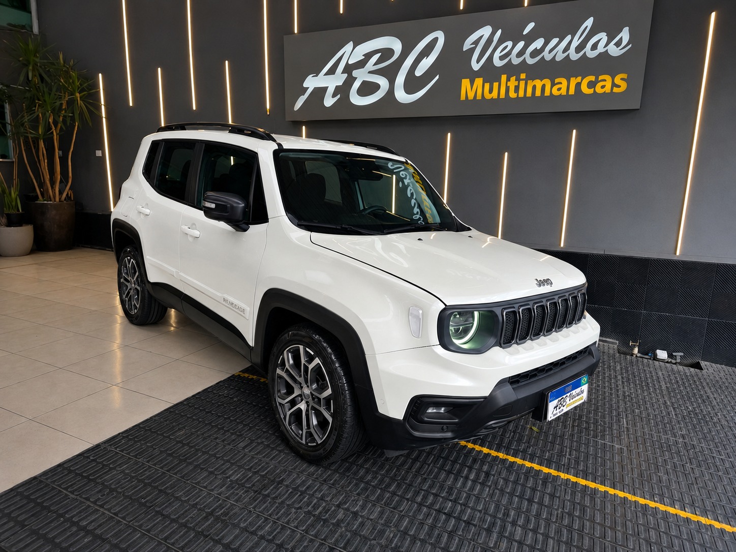 Jeep Renegade T270 1.3 Tb 4X2 Flex Aut. - foto 15