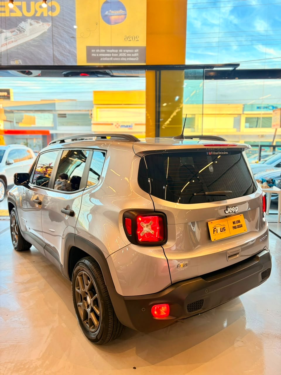 Jeep Renegade Sport 1.8 4X2 Flex 16V Aut. - foto 10