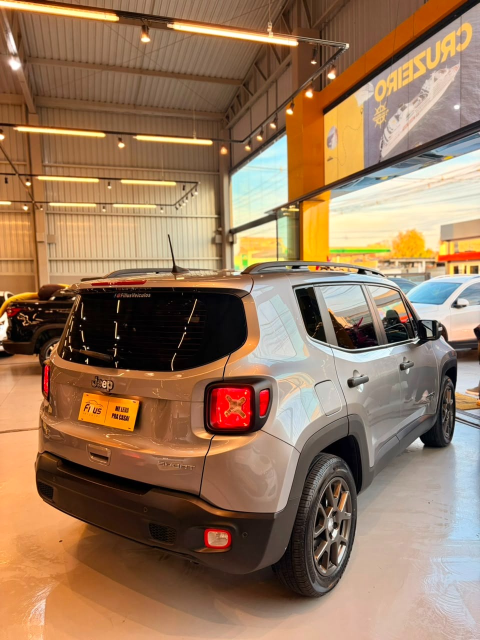 Jeep Renegade Sport 1.8 4X2 Flex 16V Aut. - foto 9
