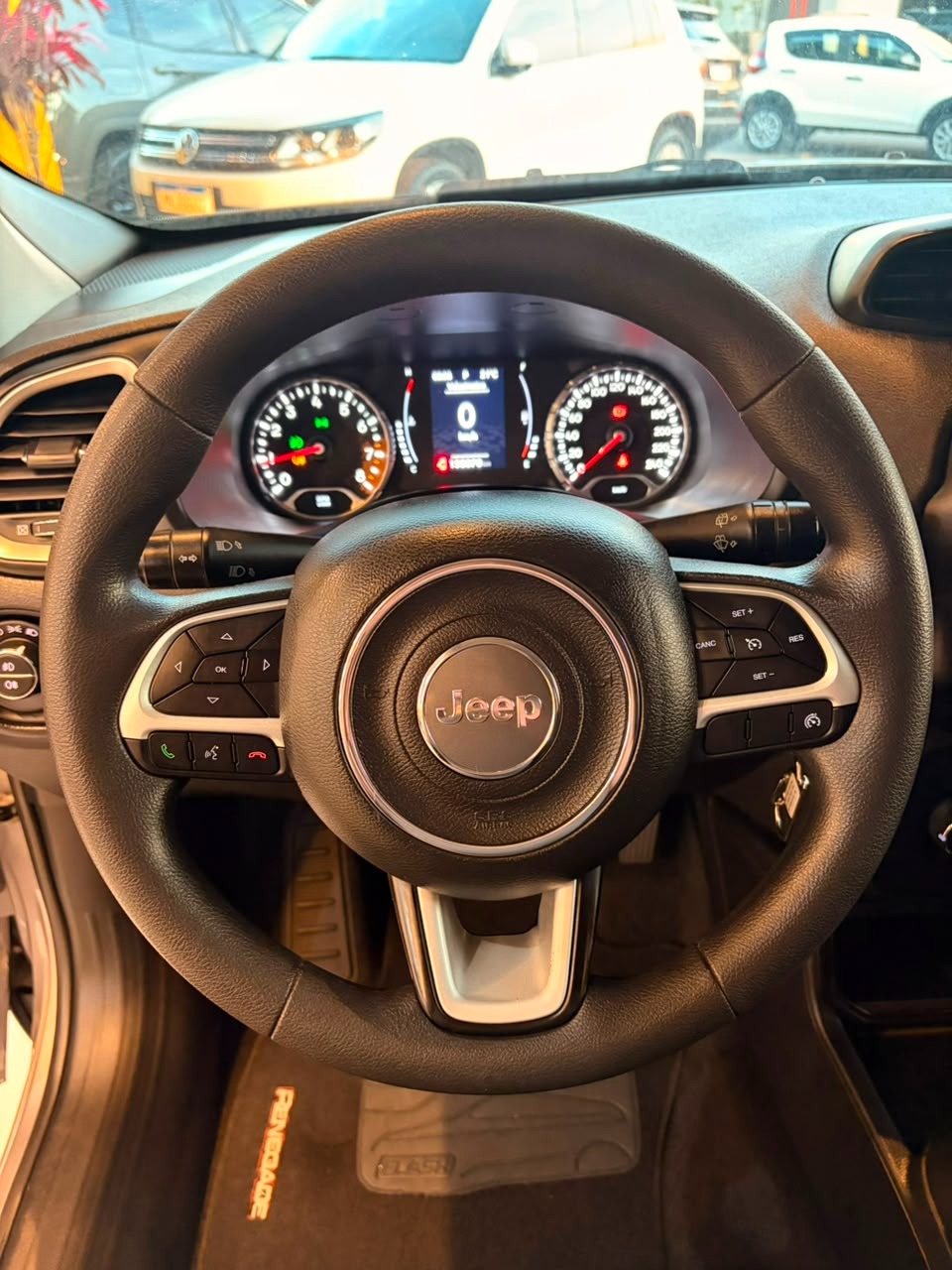 Jeep Renegade Sport 1.8 4X2 Flex 16V Aut. - foto 13