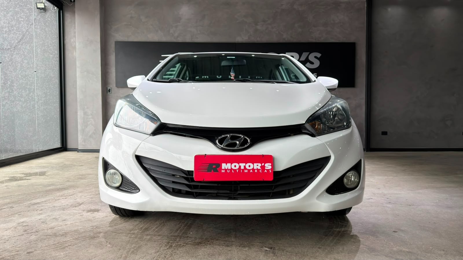 Hyundai HB20S C.plus C.style1.0 Flex 12V Mec. 4P - foto 2