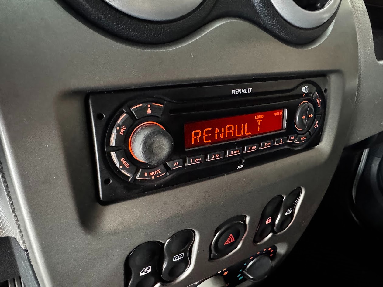 Renault Sandero Expression Hi Flex 1.6 8V 5P - foto 11