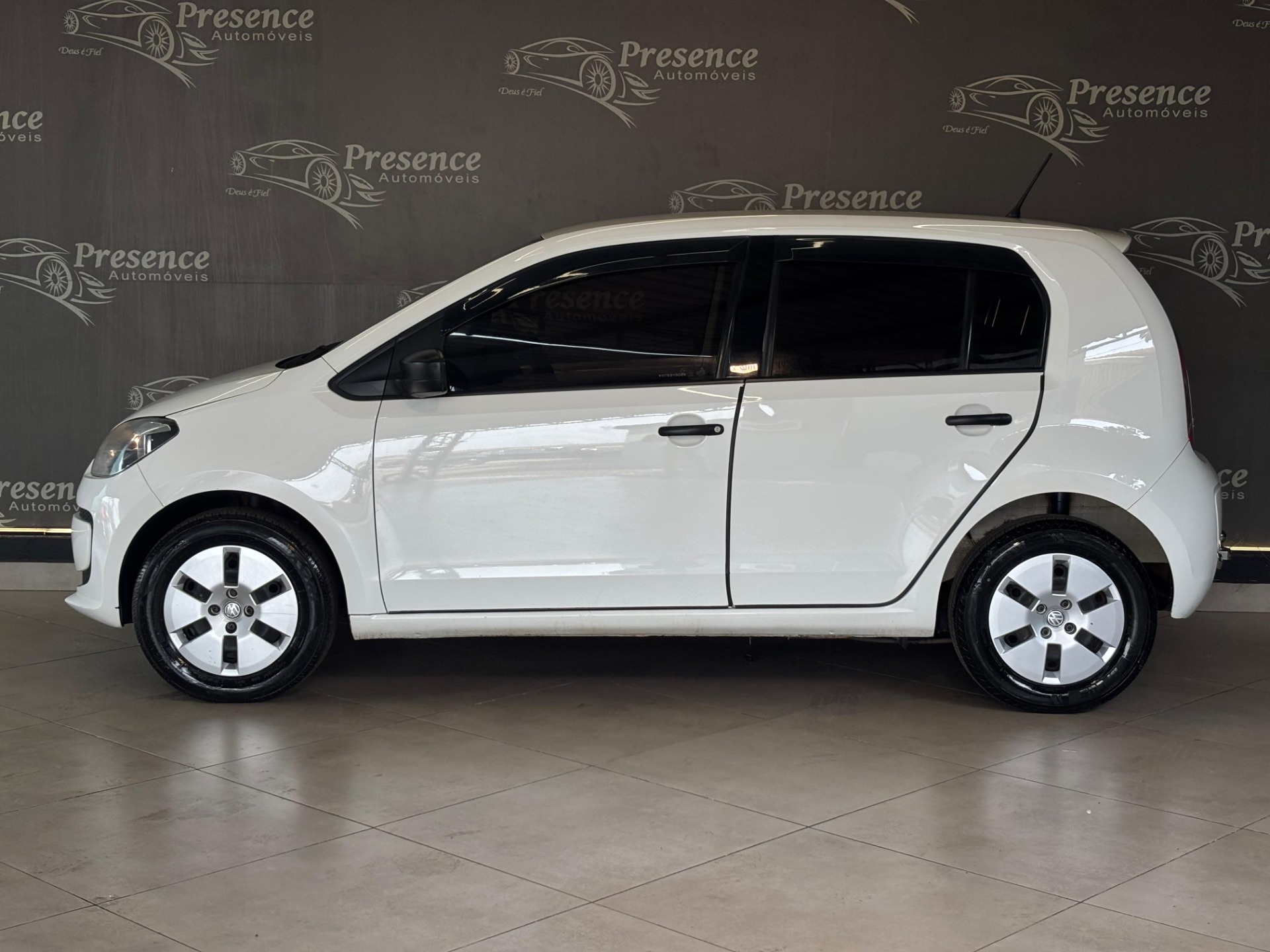 Volkswagen Up! Take 1.0 Total Flex 12V 5P - foto 4