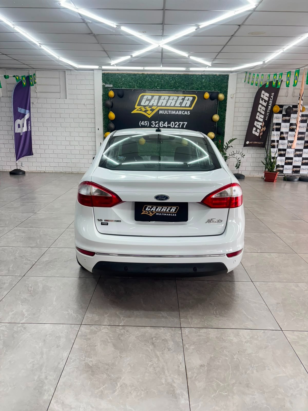 Ford Fiesta Sedan 1.6 16V Flex Aut. - foto 5