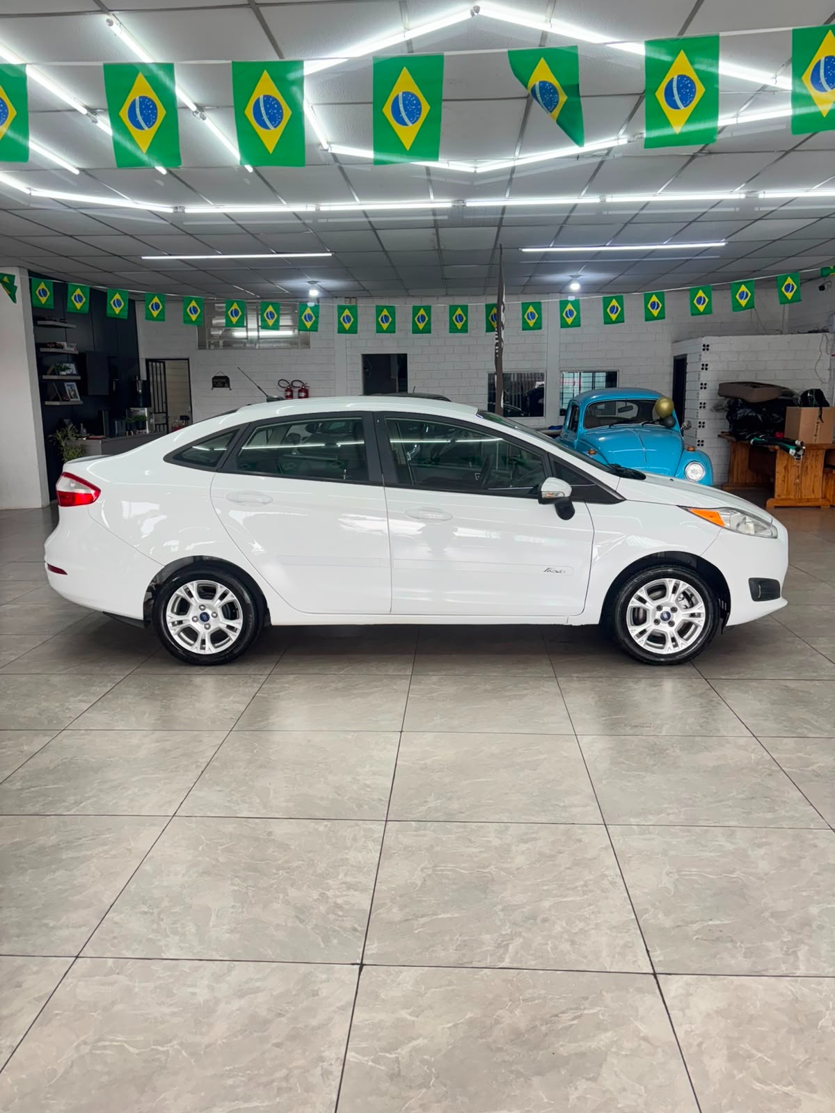 Ford Fiesta Sedan 1.6 16V Flex Aut. - foto 8
