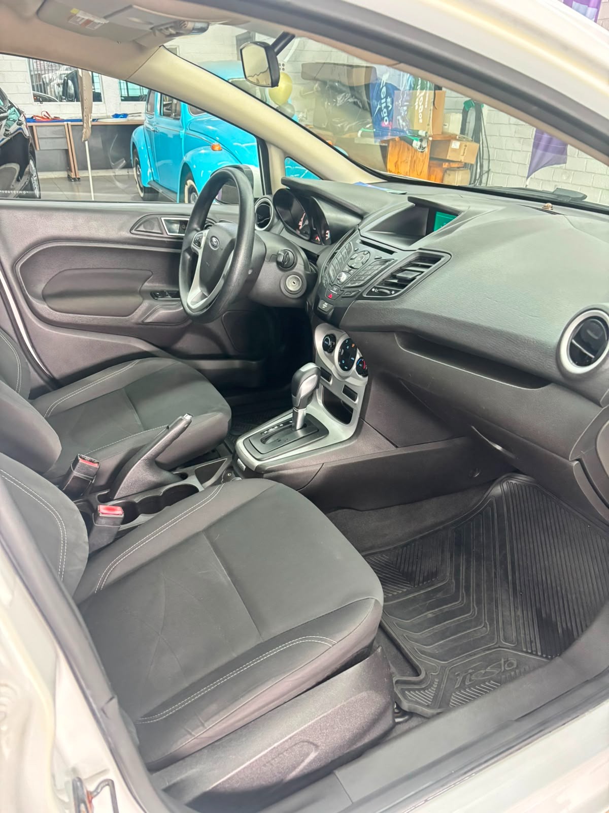 Ford Fiesta Sedan 1.6 16V Flex Aut. - foto 15