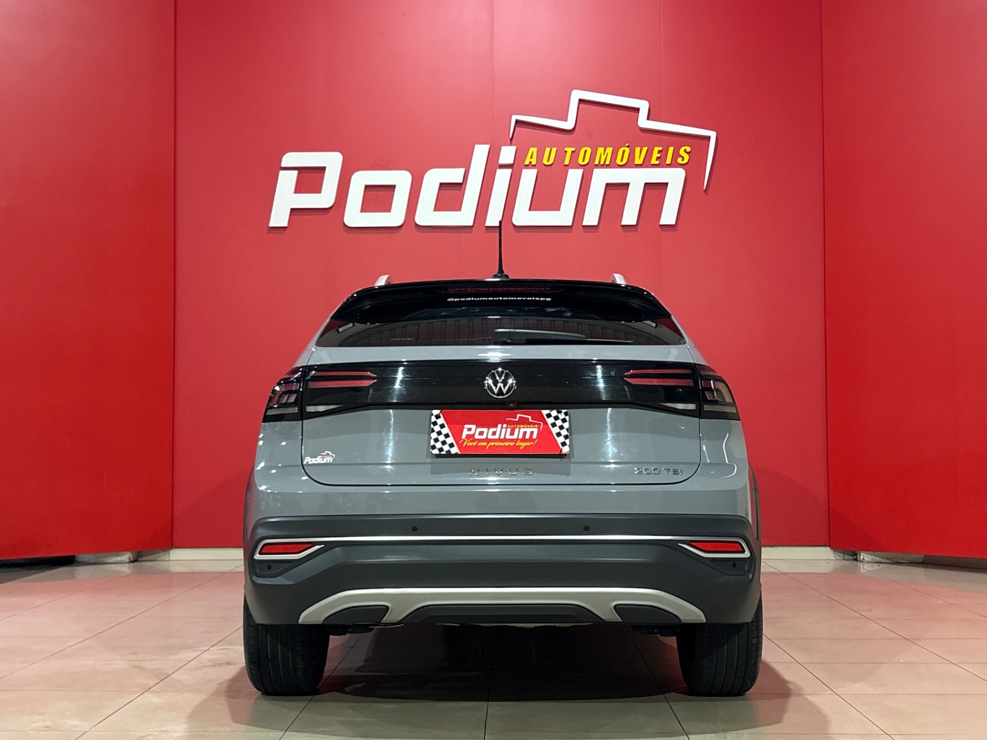 Volkswagen Nivus Highline 1.0 200 TSI Flex Aut. - foto 4