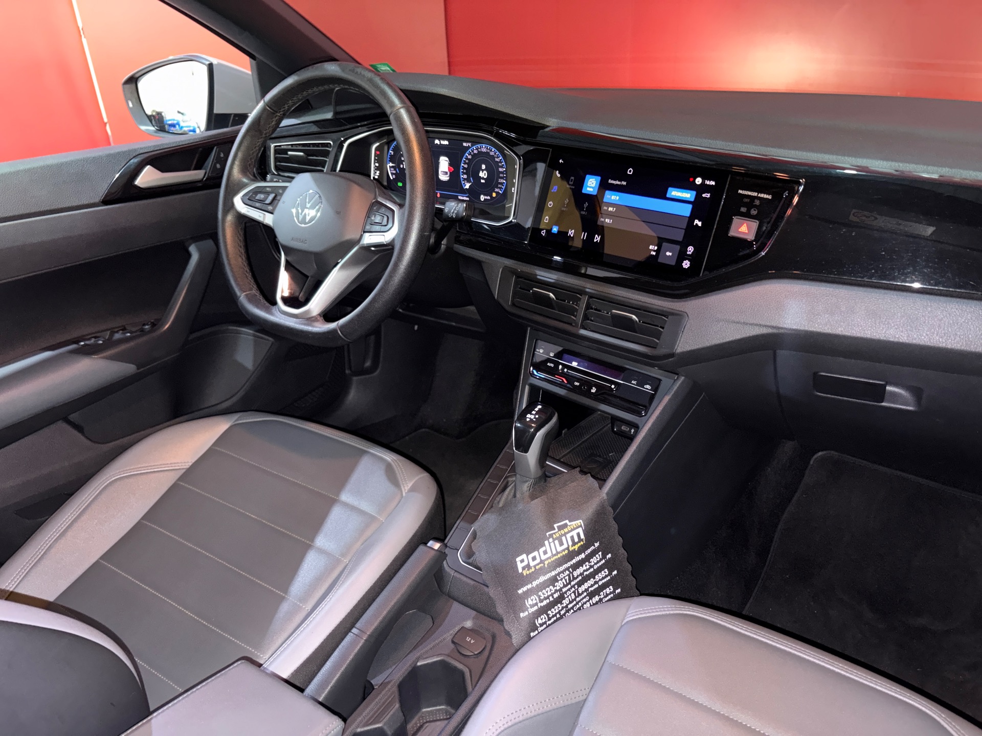 Volkswagen Nivus Highline 1.0 200 TSI Flex Aut. - foto 12