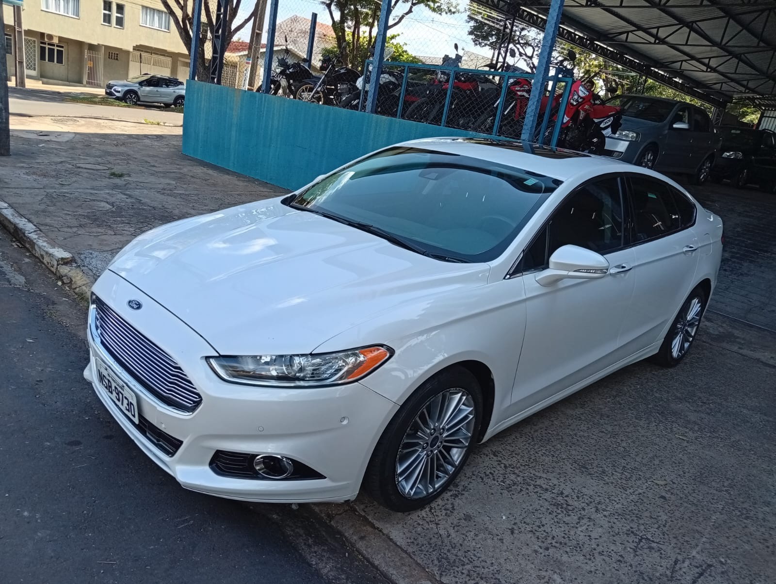 Ford Fusion Titanium 2.0 Gtdi Eco. Awd Aut. - foto 4