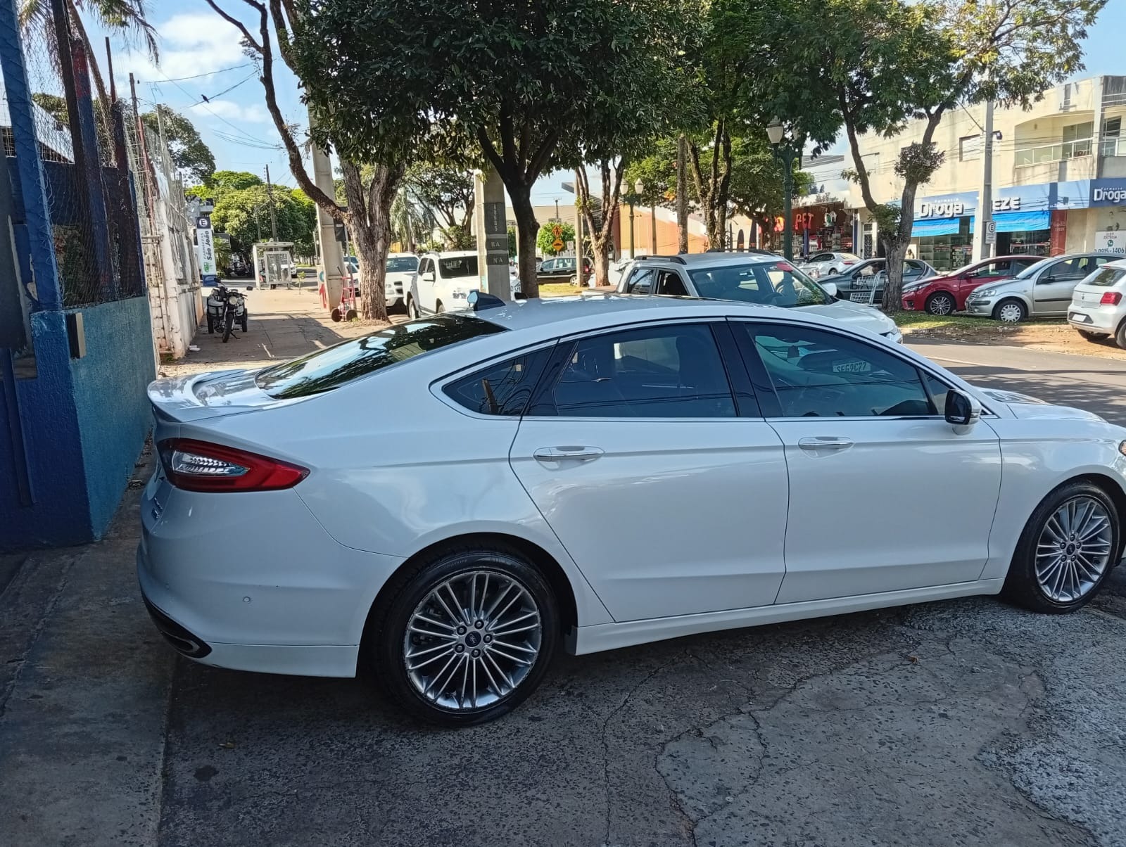 Ford Fusion Titanium 2.0 Gtdi Eco. Awd Aut. - foto 3