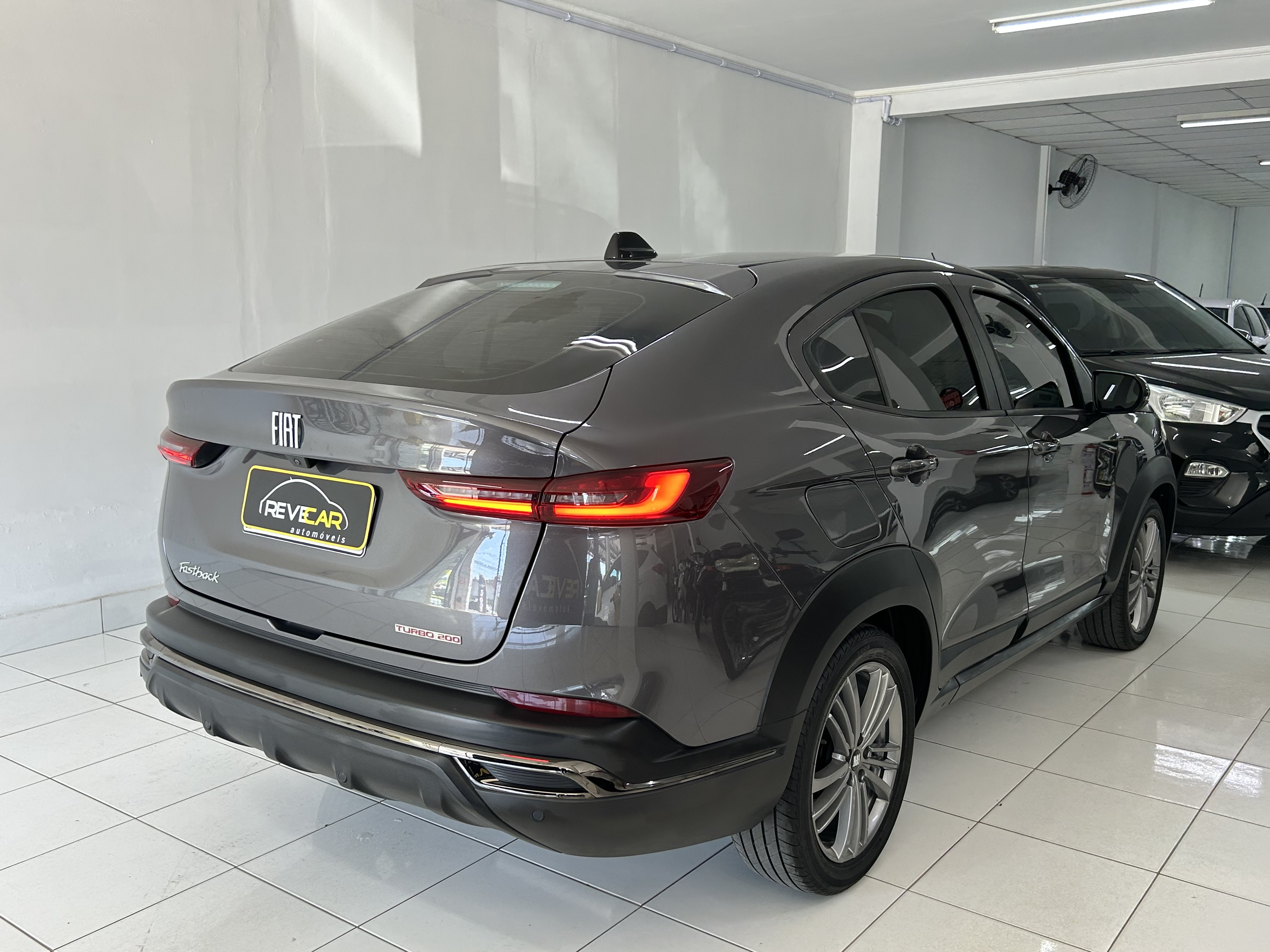 Fiat Fastback 1.0 200 Turbo Flex Automático - foto 6