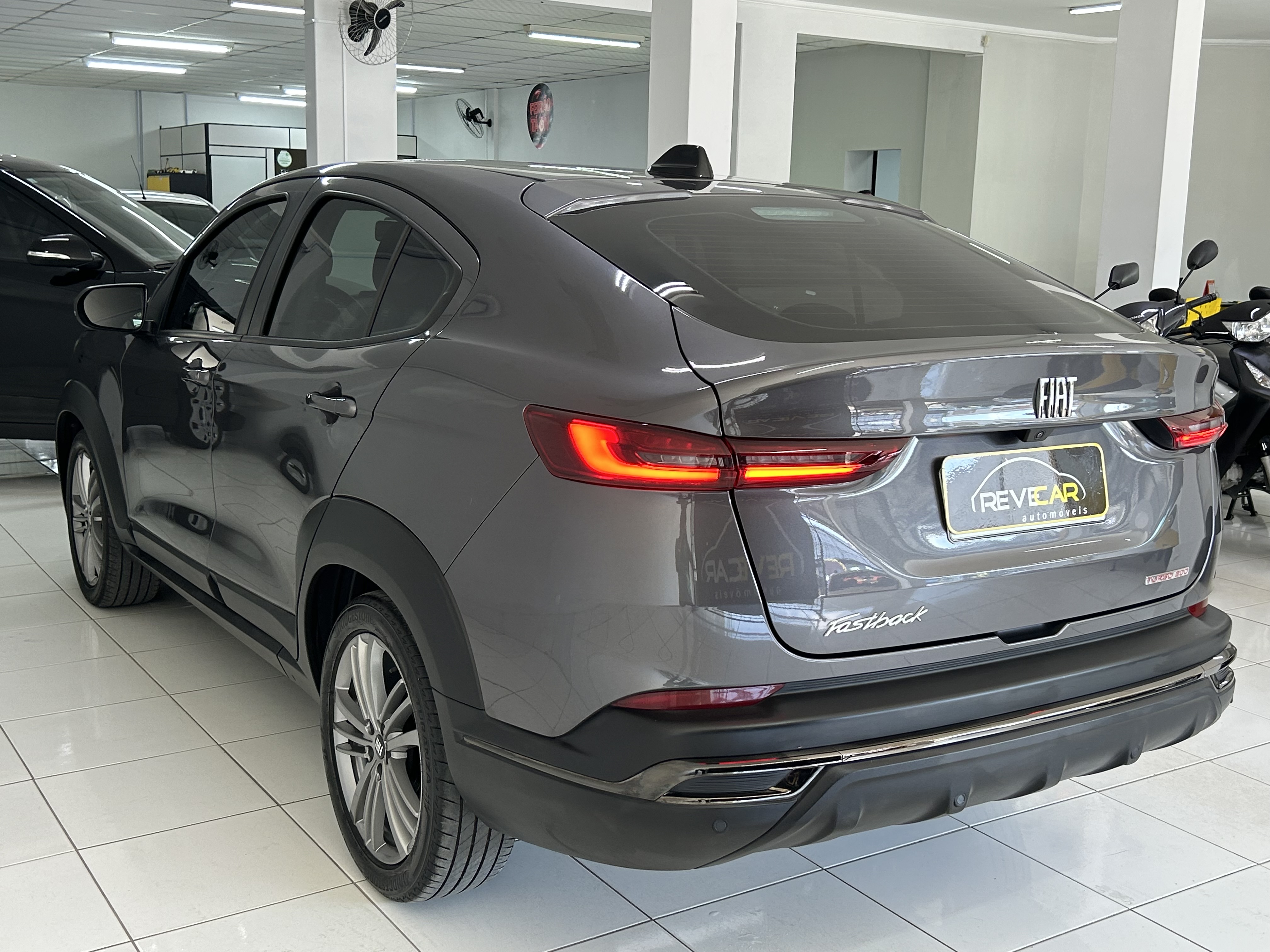 Fiat Fastback 1.0 200 Turbo Flex Automático - foto 4
