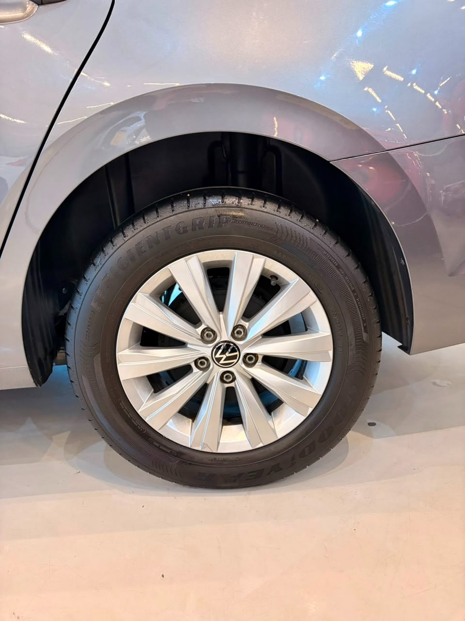Volkswagen Virtus TSI 1.0 Flex 12V 4P Aut. - foto 9