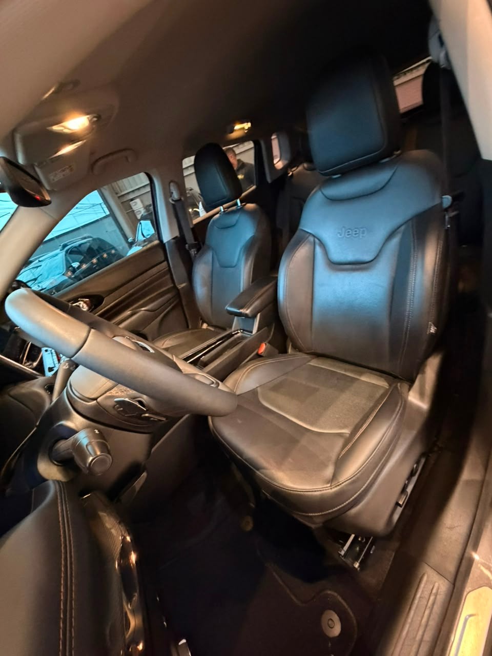 Jeep Compass Limited T270 1.3 Tb 4X2 Flex Automático - foto 8