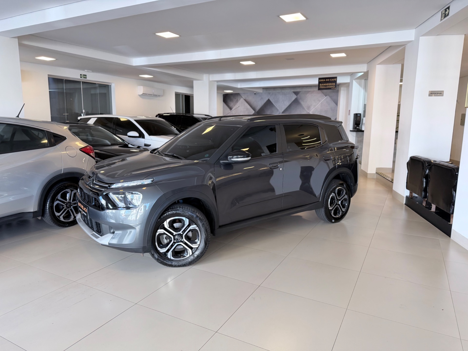 Citroën C3 Shine 1.0 Flex Tb 200 Aut. - foto 3