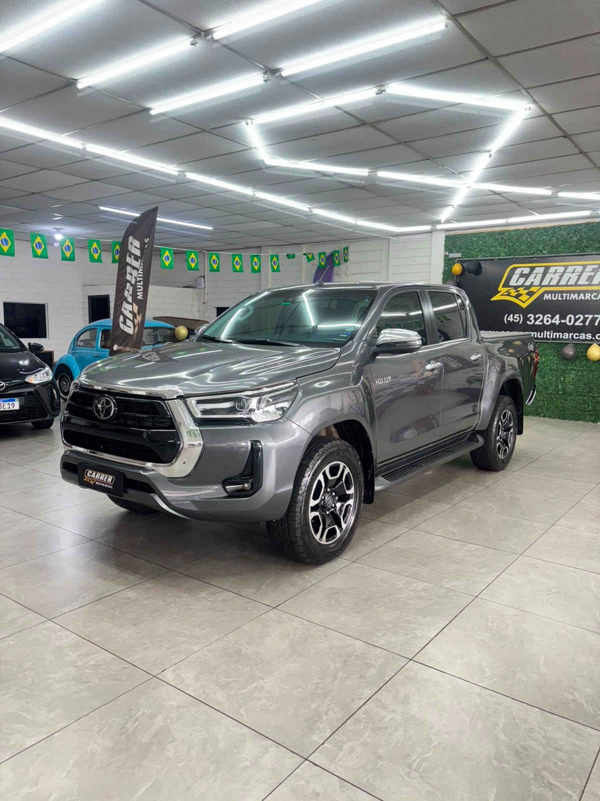 Toyota Hilux Cd Srx 4X4 2.8 TDI 16V Diesel Aut. - foto 3