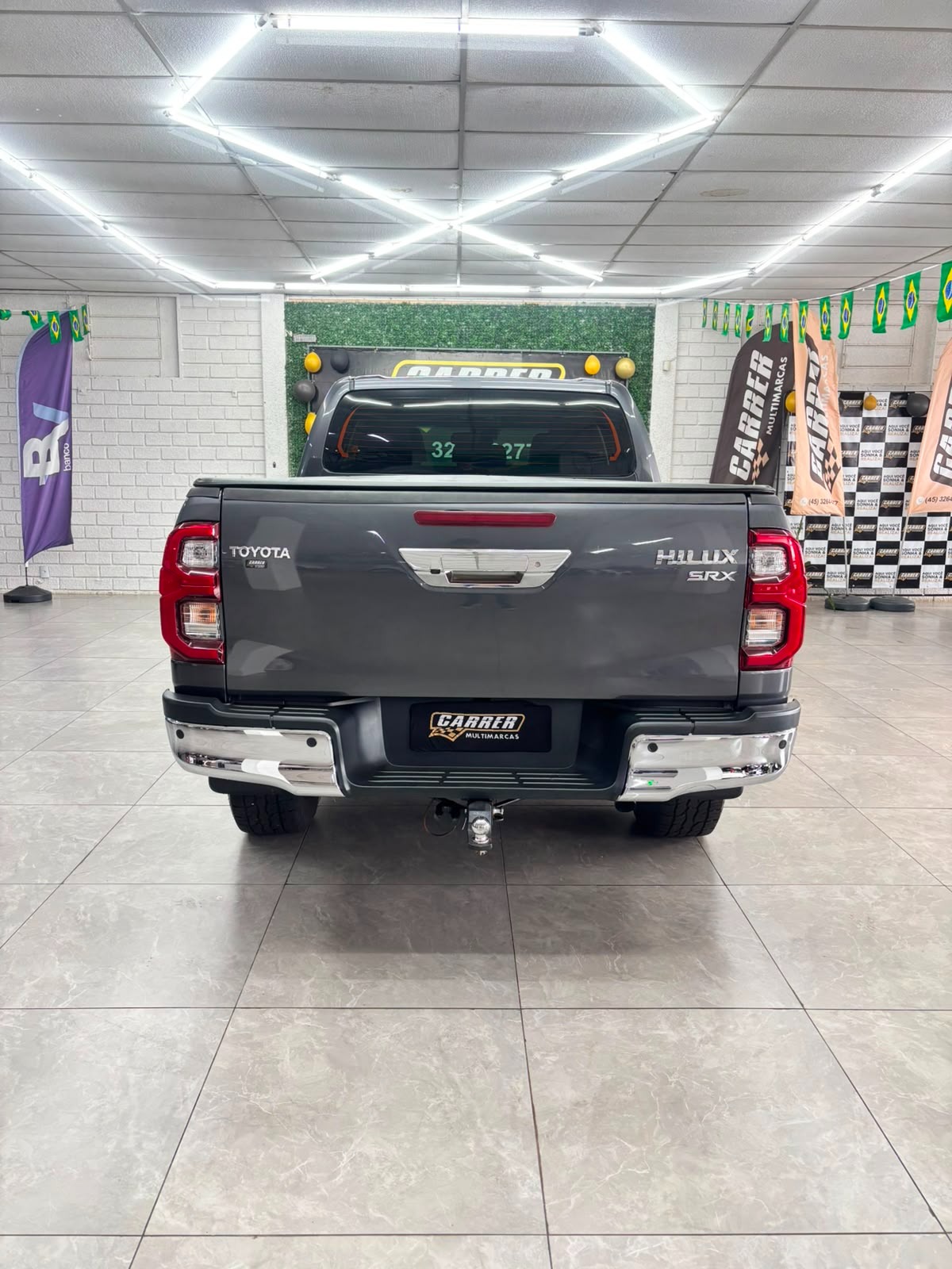 Toyota Hilux Cd Srx 4X4 2.8 TDI 16V Diesel Aut. - foto 5