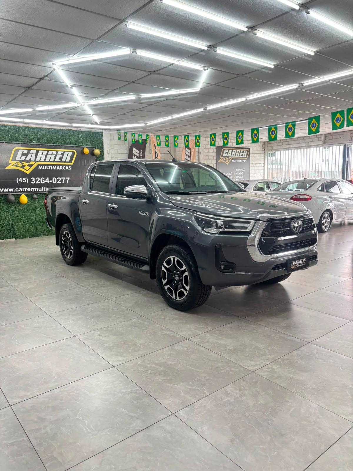 Toyota Hilux 2021 à venda