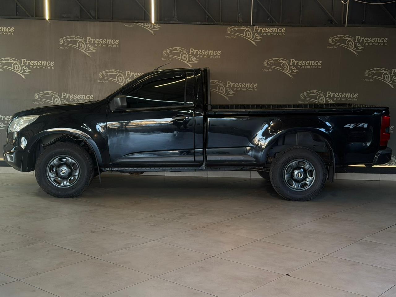 Chevrolet S10 Pick Up Ls 2.8 TDI 4X4 Cs Diesel - foto 4