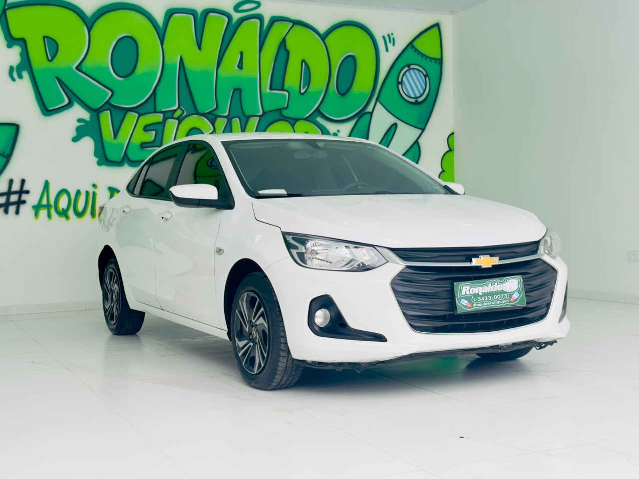 Chevrolet Onix Plus Plus LT 1.0 12V Flex 4P Mec. - foto 3