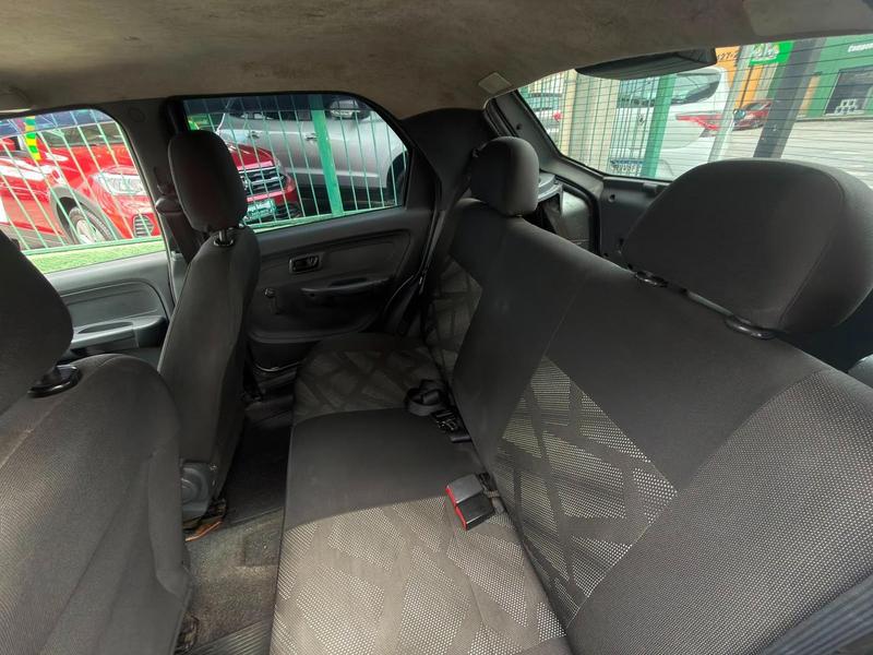 Fiat Palio 1.0 Economy Fire Flex 8V 4P - foto 5