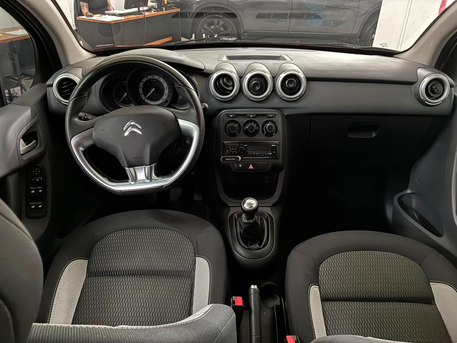 Citroën C3 Style Ed. Pure Tech 1.2 Flex 12V Mec. - foto 10