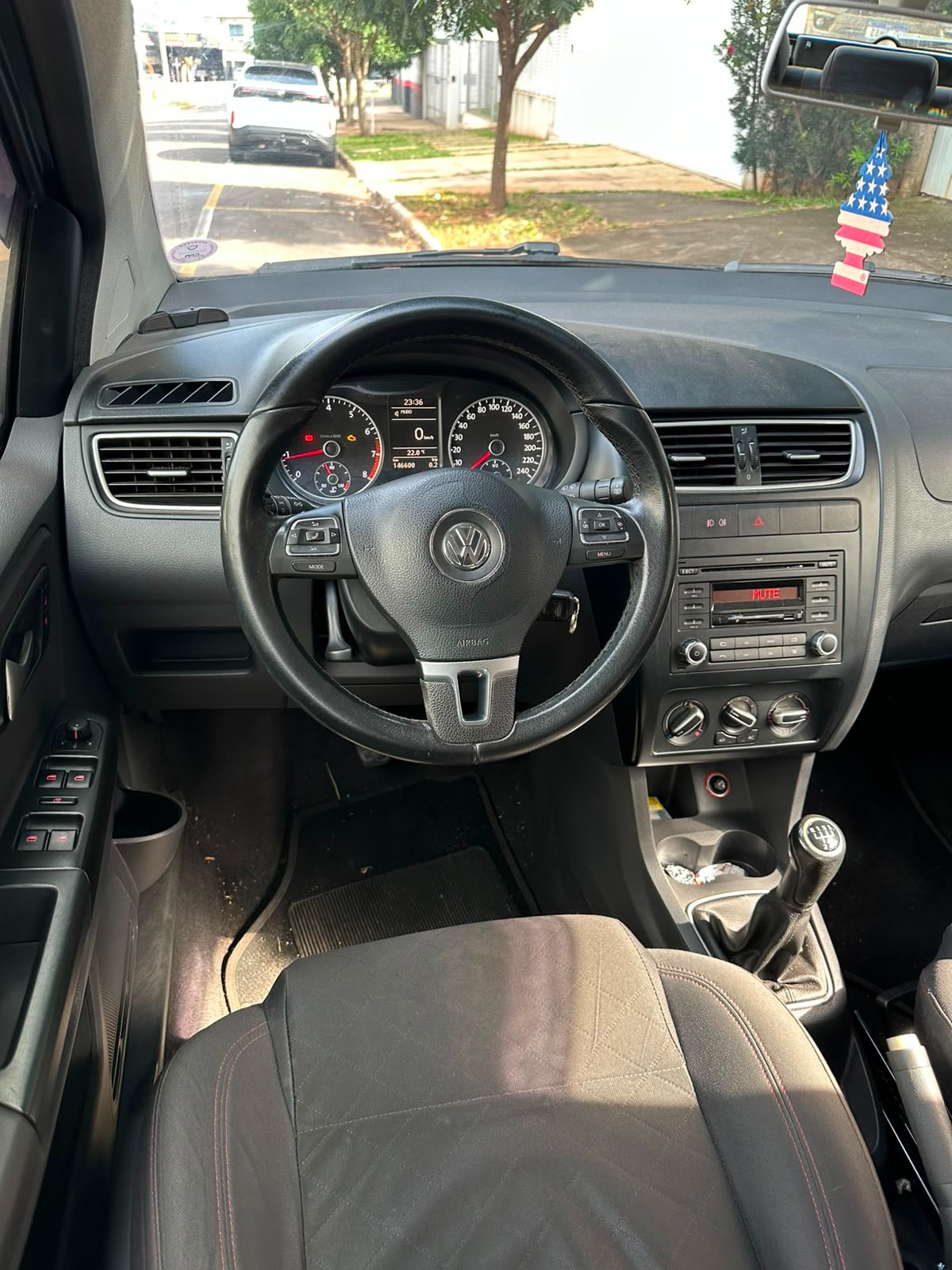 Volkswagen Fox Prime Higli. 1.6 Total Flex 8V 5P - foto 14