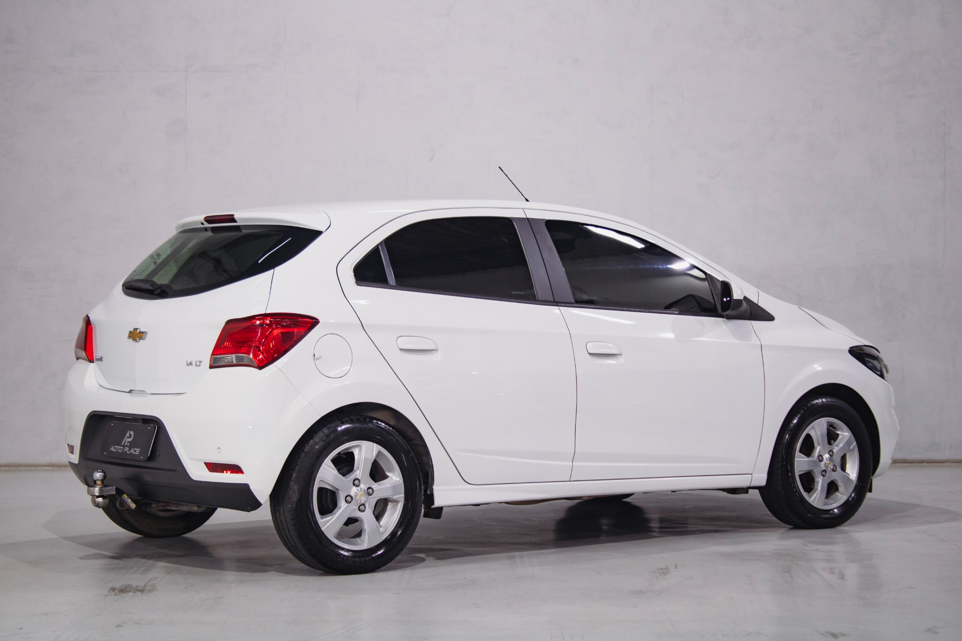 Chevrolet Onix Hatch LT 1.4 8V Flexpower 5P Mec. - foto 10