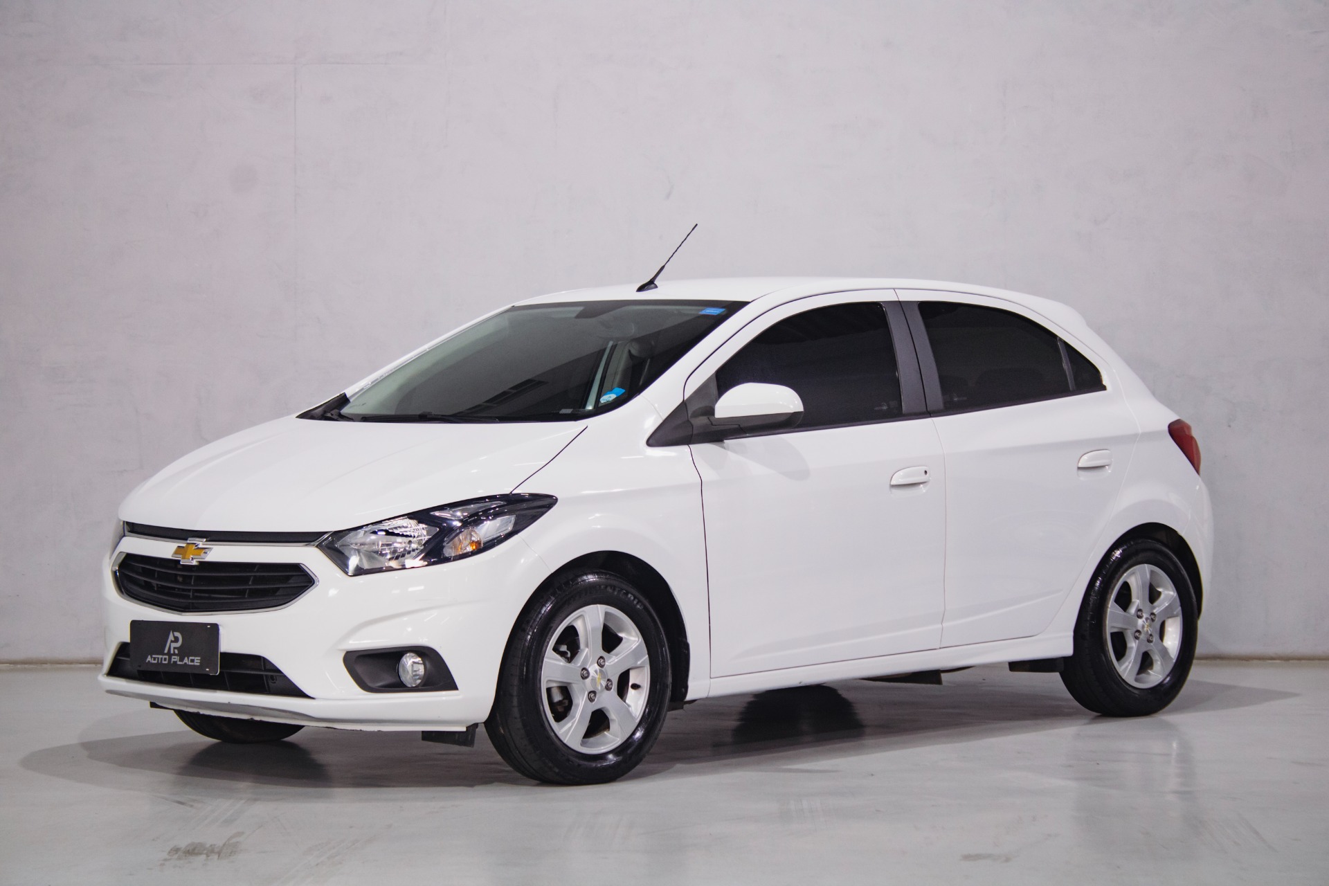 Chevrolet Onix Hatch LT 1.4 8V Flexpower 5P Mec. - foto 11