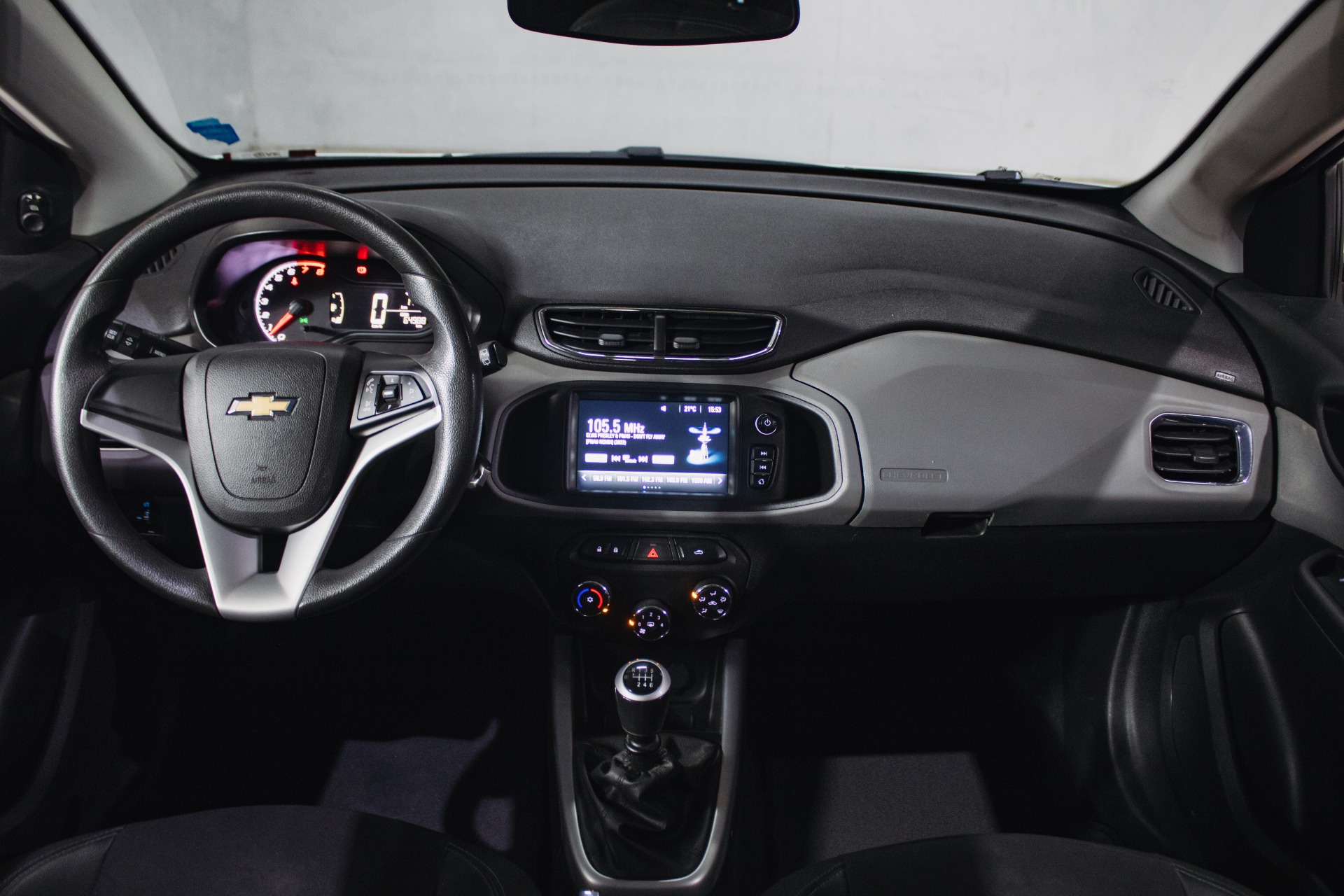 Chevrolet Onix Hatch LT 1.4 8V Flexpower 5P Mec. - foto 7