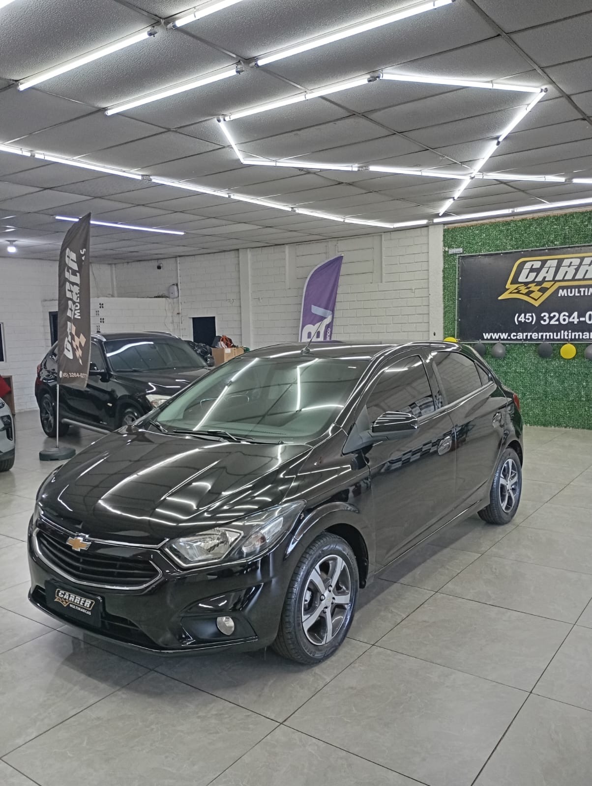 Chevrolet Onix Hatch LTZ 1.4 8V Flexpower 5P Mec. - foto 3