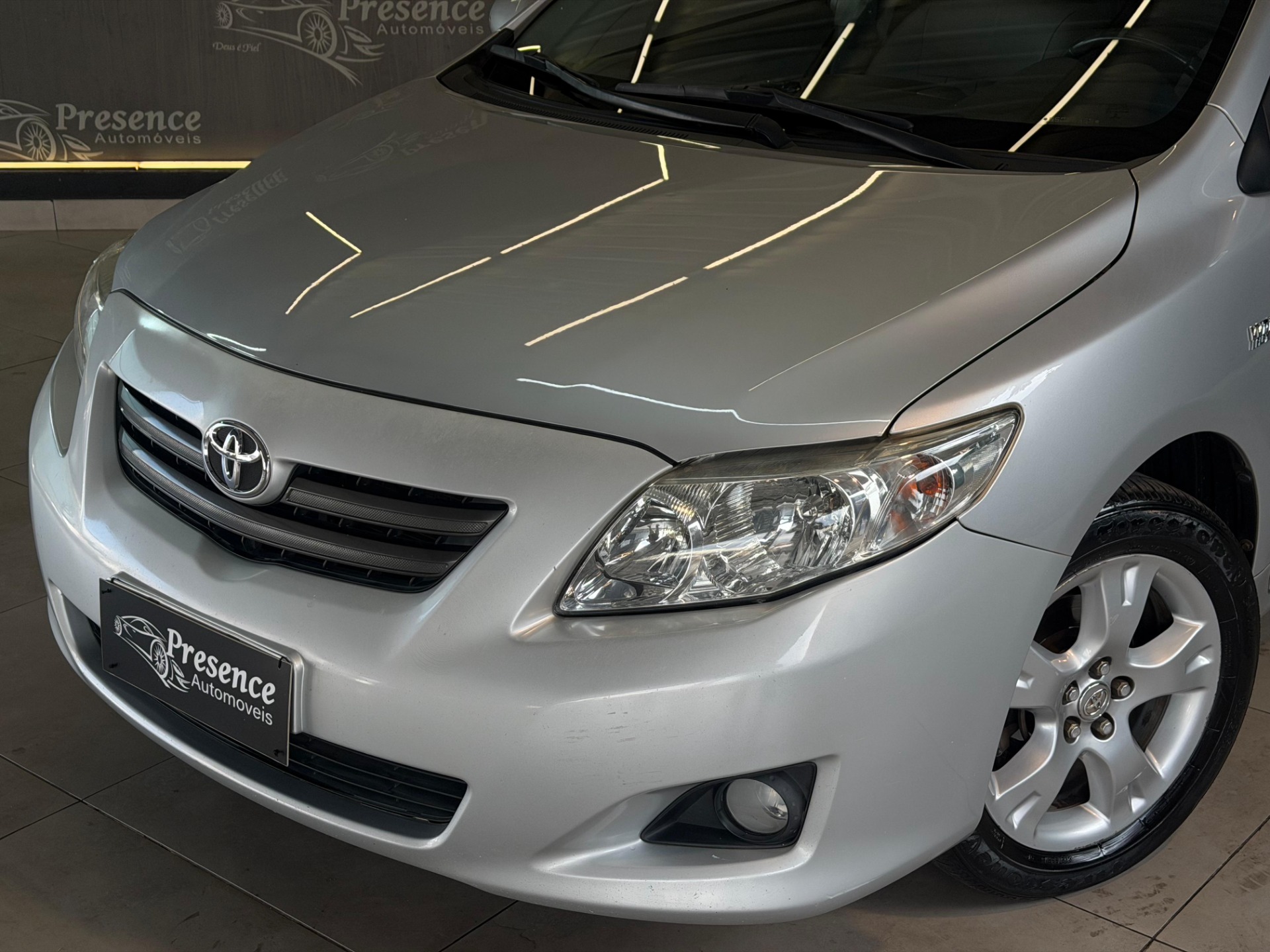 Toyota Corolla XEi 1.8 1.8 Flex 16V Aut. - foto 2